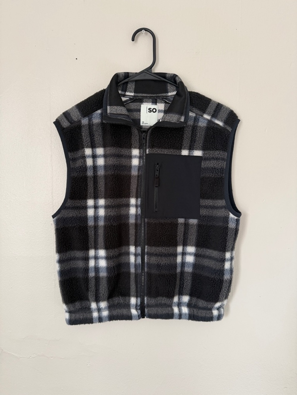 SO Black and Gray Plaid Sherpa Fleece Zip Vest